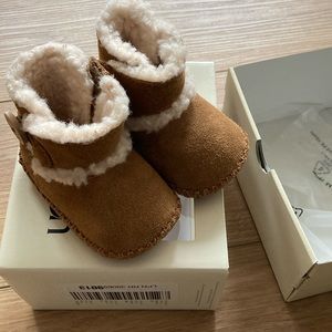 Baby Uggs